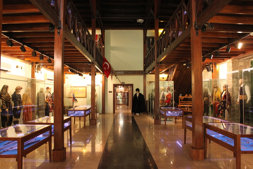 Ege Üniversitesi Etnoğrafya Müzesi