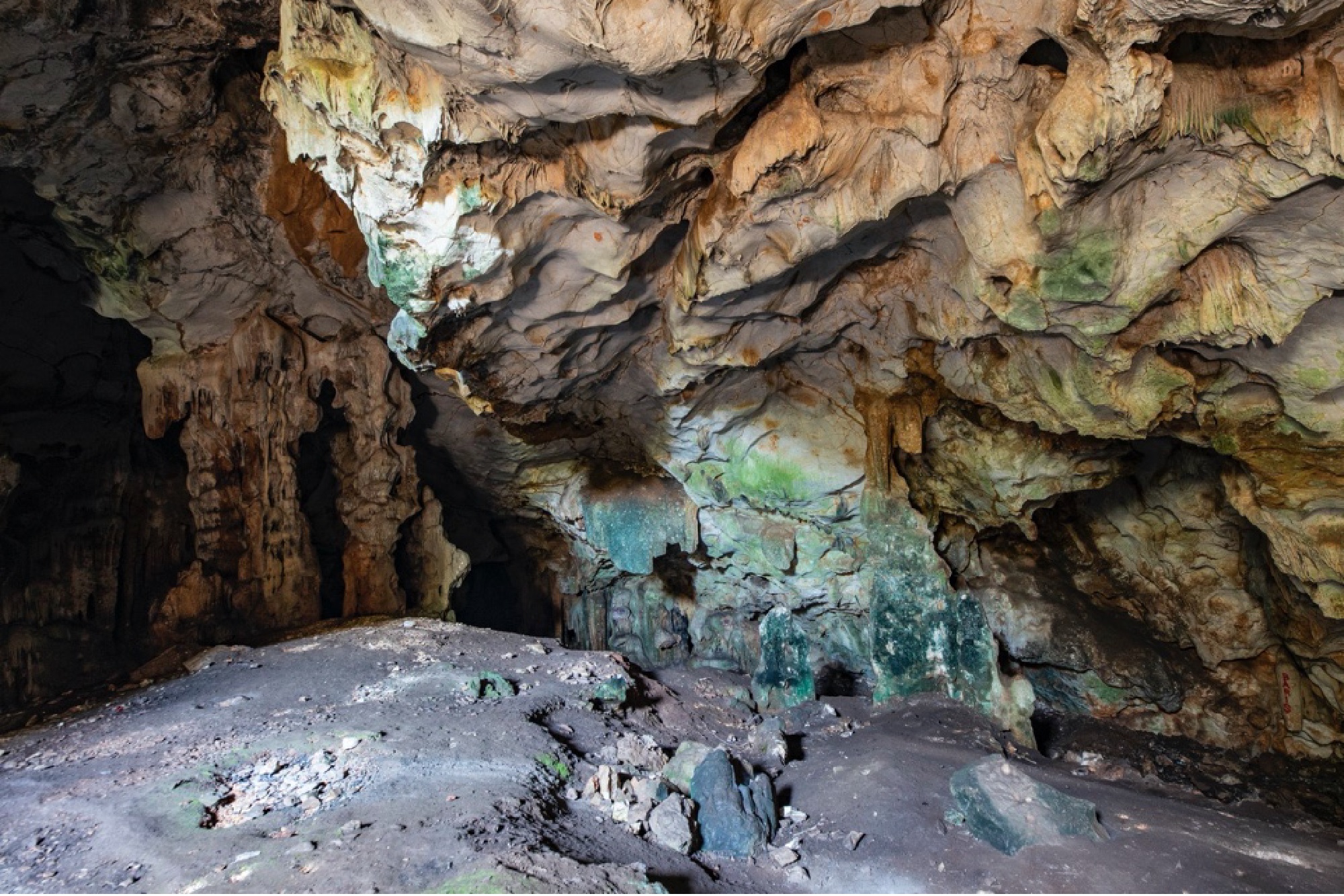 İnkaya Mağarası