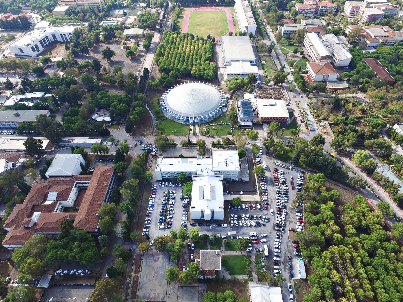 Ege Üniversitesi Kampusü